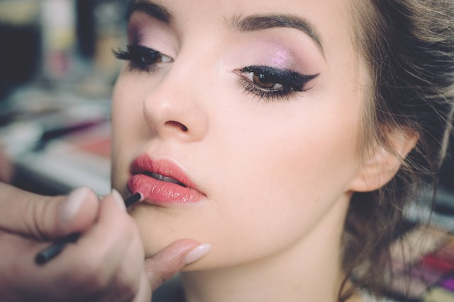 Sådan får du en fejlfri teint med makeup